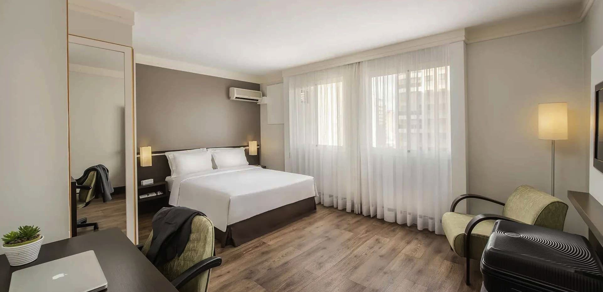 Hotel Intercity Nações Unidas — foto 3